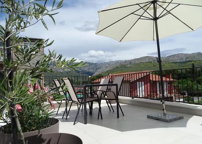 Modern Small House With A Terrace *