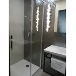 度假居 Modern Small House With A Terrace *