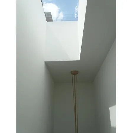 Modern Small House With A Terrace בית נופש *